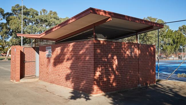 The toilet block in Blair Athol Reserve where a 10-year-old girl was sexually assaulted. Picture: Matt Loxton