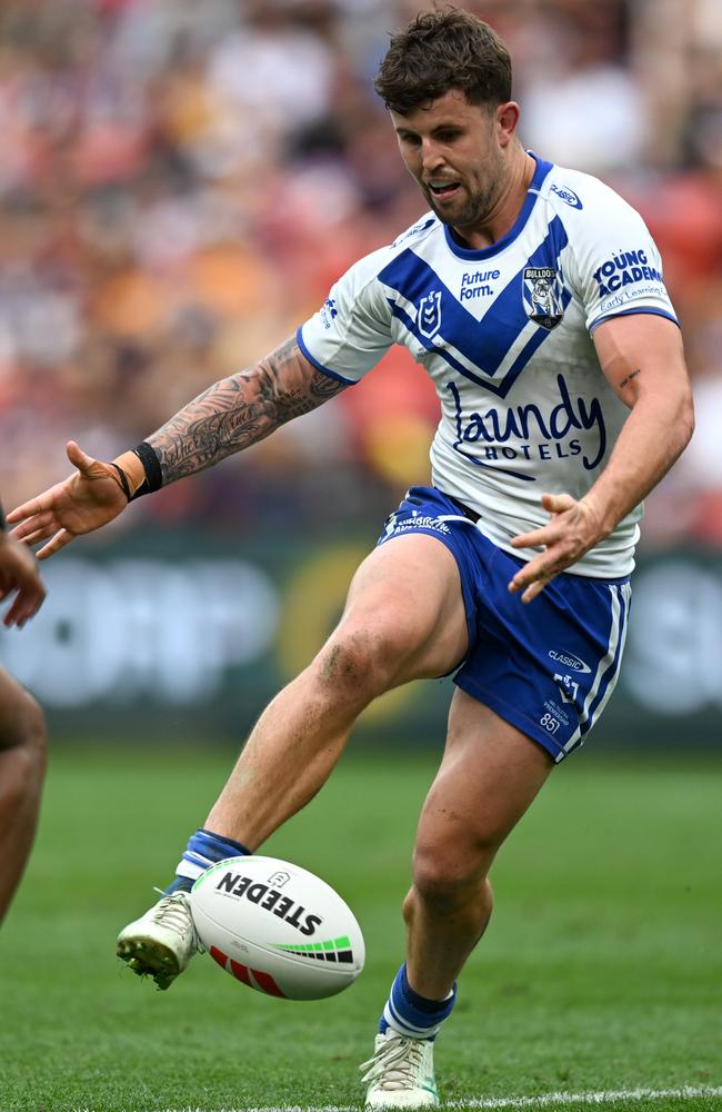 Toby Sexton has found his feet as the Bulldogs’ halfback. Picture: NRL Imagery