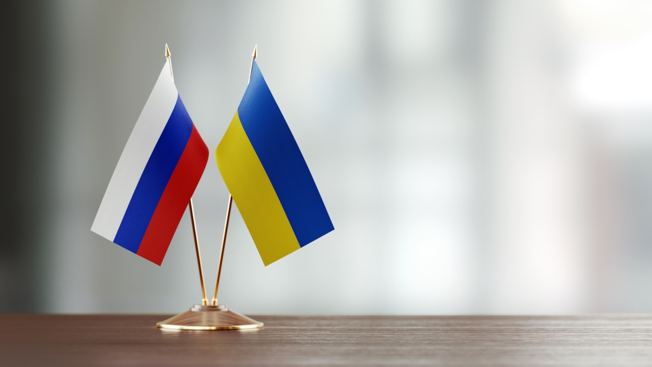 Ukraine and Russia set to hold talks