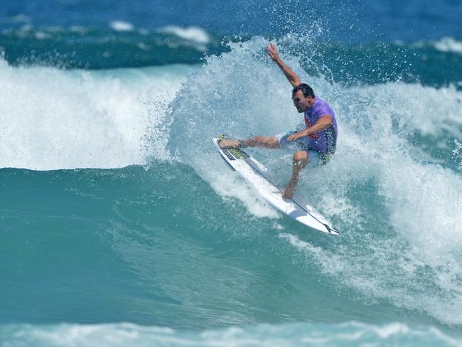 Joel Parkinson in the 2019 Australian Boardriders Battle National Final. Picture credit: WSL/Blainey Woodham.