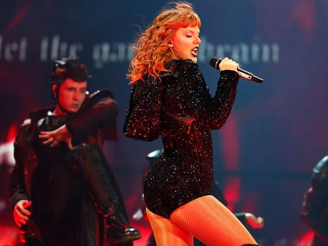 Swift is a generous host to her support acts. Picture: Don Arnold/TAS18/Getty Images.