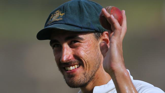 Australia's Mitchell Starc acknowledges the crowd after taking a haul of five Sri Lankan wickets.