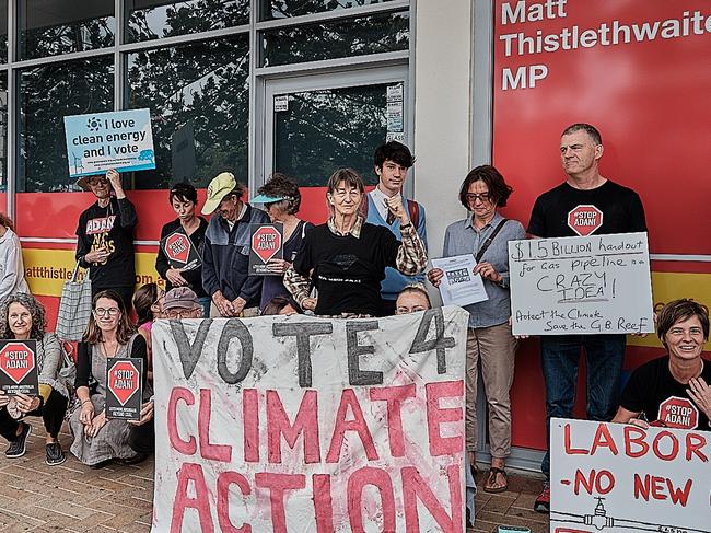 Climate activists outside Kingsford Smith federal Labor MP Matt Thistlethwaite's office. Picture: Supplied