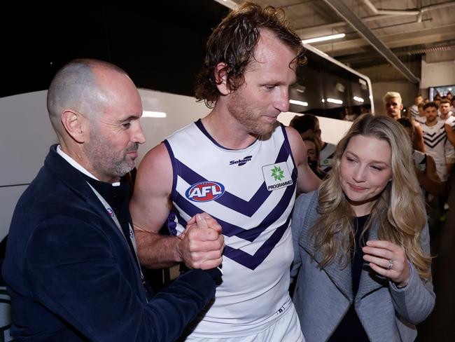 Fremantle issued a statement to assure fans Garlick (L) has no intentions to leave. Picture: Michael Willson/AFL Photos via Getty Images