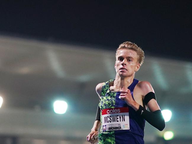 Stewart McSweyn competes in the Mens 5000m race during the Melbourne Track Classic at Lakeside Stadium in Melbourne in February. Picture: AAP/MICHAEL DODGE