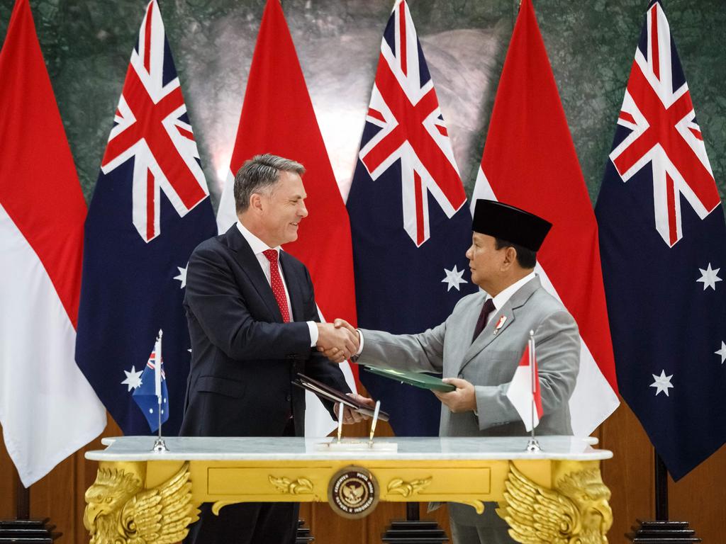 Indonesia's Defence Minister and president-elect Prabowo Subianto and Australia's Deputy Prime Minister and Defence Minister Richard Marles met last week. Photo: AFP.