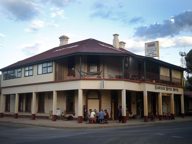 Historic Hawker Hotel placed in voluntary administration | The Advertiser