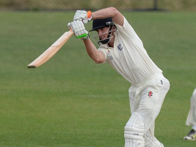 Steve De Bolfo batting for Prahran.