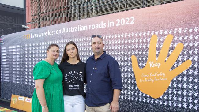 Chelsea Wellman with her parents. She lost her brother Koby in a crash on January 4, 2022.