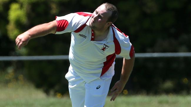 Adam Frost in action for Romsey. Picture: Hamish Blair