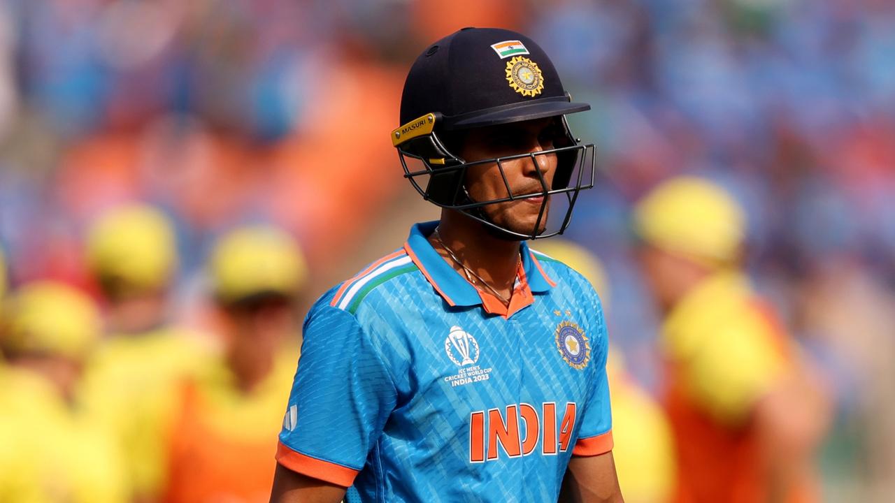 Shubman Gill heads back to the sheds. (Photo by Robert Cianflone/Getty Images)