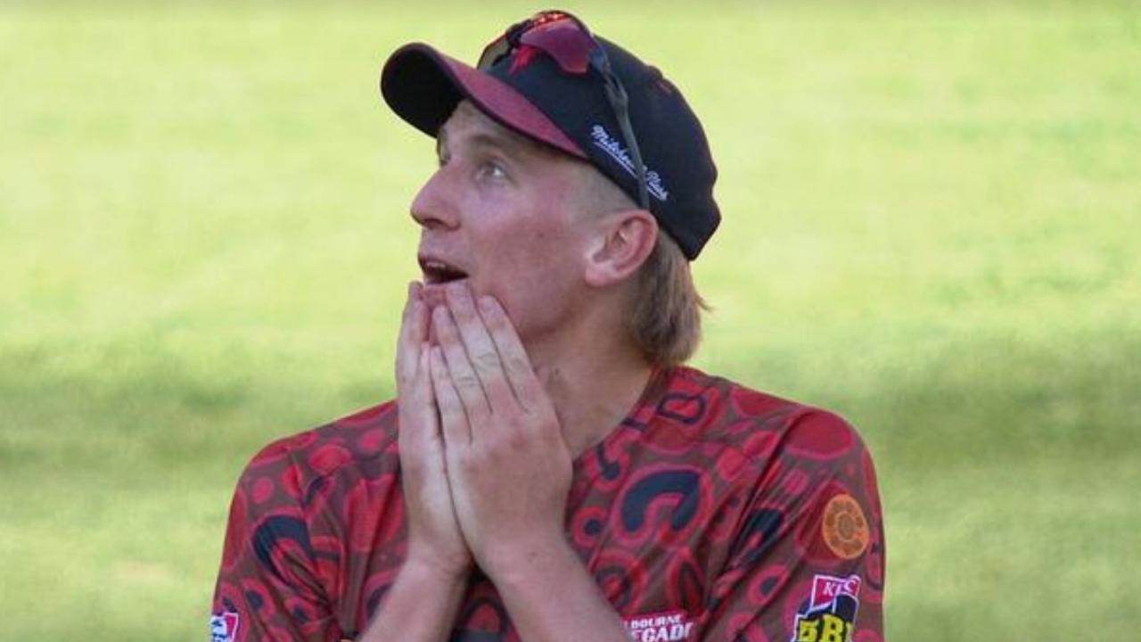 Sutherland couldn't believe it. Photo: Fox Sports