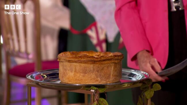 146 Adam Jones Pie Photos & High Res Pictures - Getty Images