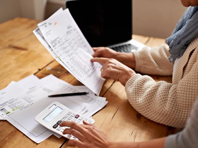 Cropped view of a senior woman receiving help with her finances from her granddaughterhttp://195.154.178.81/DATA/istock_collage/0/shoots/783362.jpg