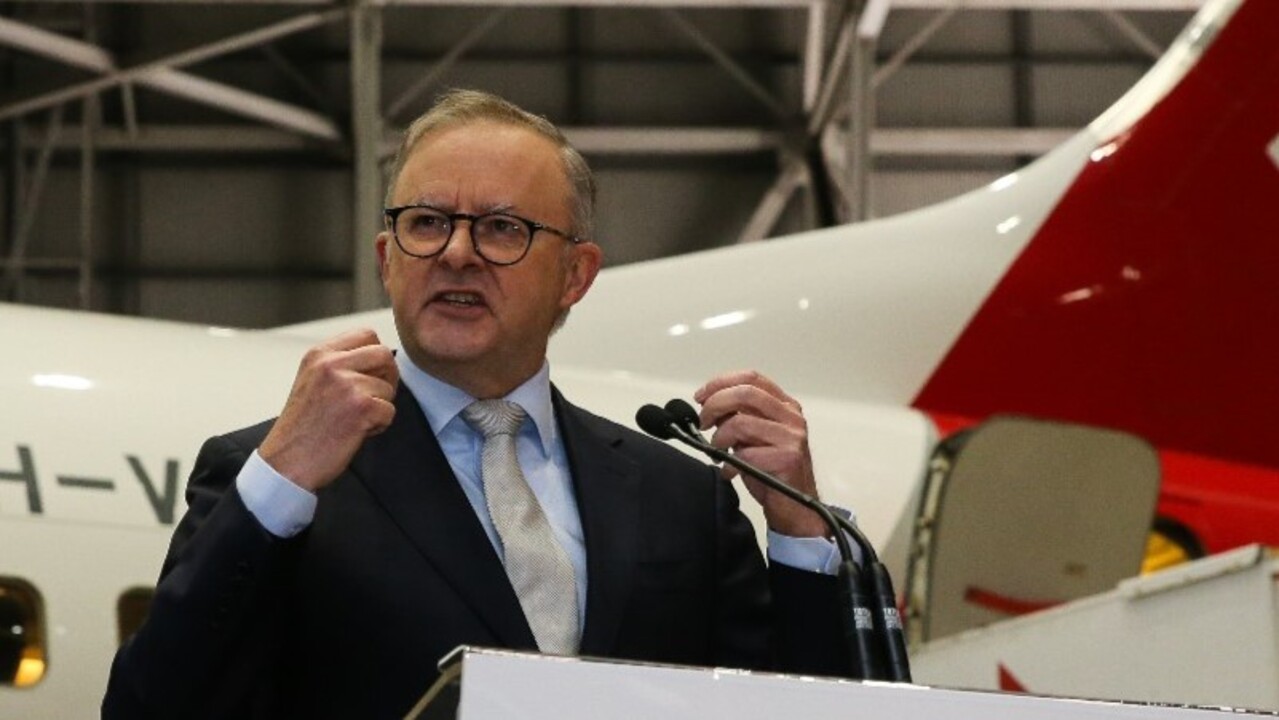 Albanese attempts to ‘kill off’ Qantas scandal with public statement