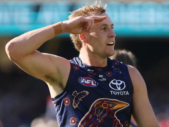 ADELAIDE, AUSTRALIA - MAY 25: Jordan Dawson of the Crows celebrates a goal during the 2025 AFL Round 11 match between Kuwarna (Adelaide Crows) and Waalitj Marawar (West Coast Eagles) at Adelaide Oval on May 25, 2025 in Adelaide, Australia. (Photo by James Elsby/AFL Photos via Getty Images)