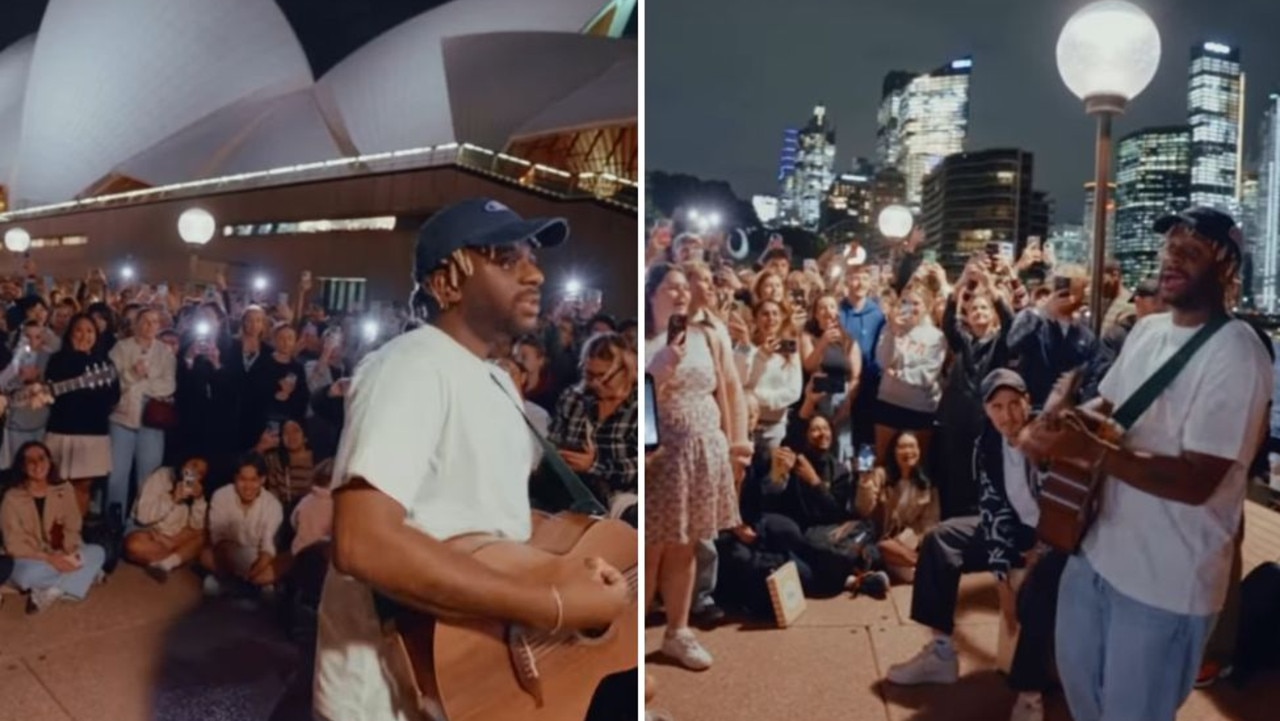 Why red tape stopped sold-out star playing impromptu Pitt St gig