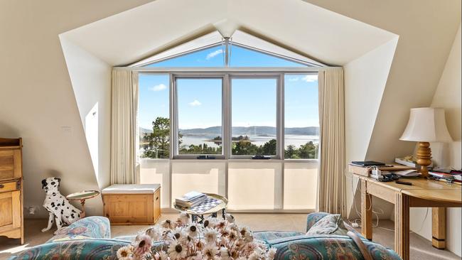 The longtime home of the late ski Industry legends Tony and Elizabeth Sponar has been listed at Jindabyne. Picture: realestate.com.au