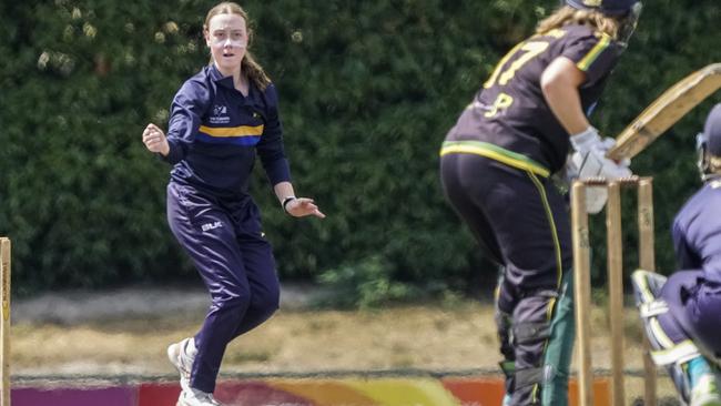 Premier: Olivia Henry bowling for Ringwood. Picture: Valeriu Campan