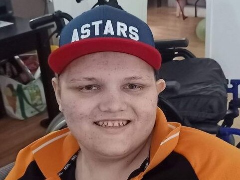 15-year-old Riley was diagnosed with cancer in August 2020. He passed away on April 14, 2021.