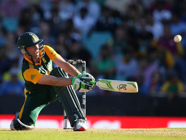 Steve Smith and AB de Villiers have been in rare touch.