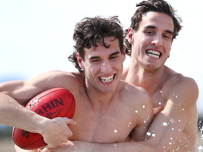 WARNING DO NOT USE WITHOUT CONTACTING HERALD SUN PIC DESK 9292 1895 WARNING Max and Ben King have some off season fun on Brighton Beach. They will go top 10 in Thursday night's AFL draft.    Picture: David Caird