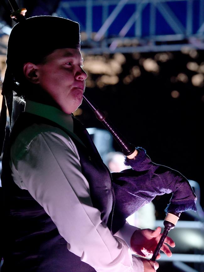 Anzac Day 2025. Dawn service Anzac Park Townsville. Michelle Hoddler from the Townsville RSL Pipes and Drums. Picture: Evan Morgan