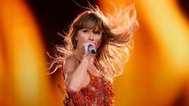 MELBOURNE, AUSTRALIA - FEBRUARY 16: EDITORIAL USE ONLY. NO BOOK COVERS Taylor Swift performs at Melbourne Cricket Ground on February 16, 2024 in Melbourne, Australia. (Photo by Graham Denholm/TAS24/Getty Images for TAS Rights Management)