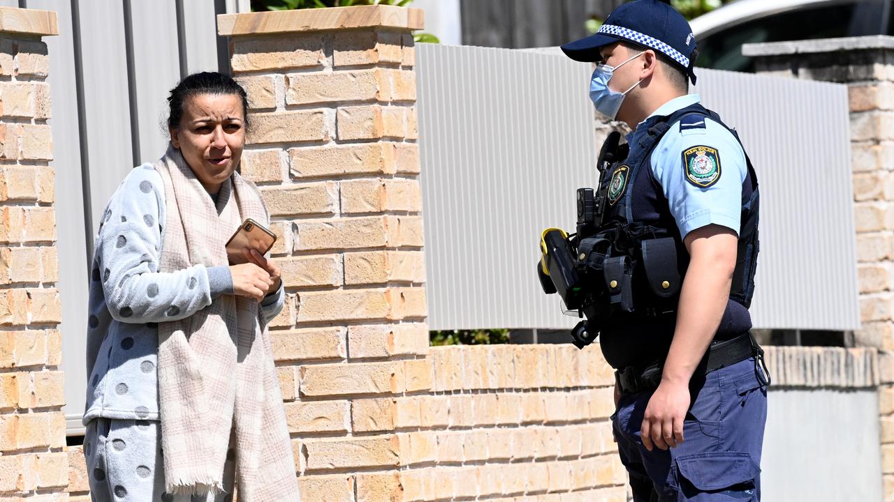 Police swarmed to the crime scene in Guildford. Picture: NCA NewsWire/Jeremy Piper