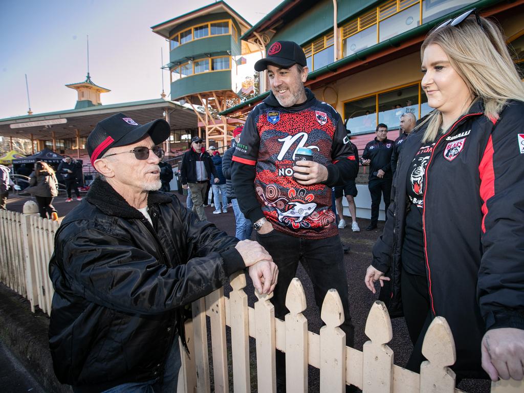 Bears legends Mark Soden chats with fans at North Sydney Oval. Picture: Julian Andrews