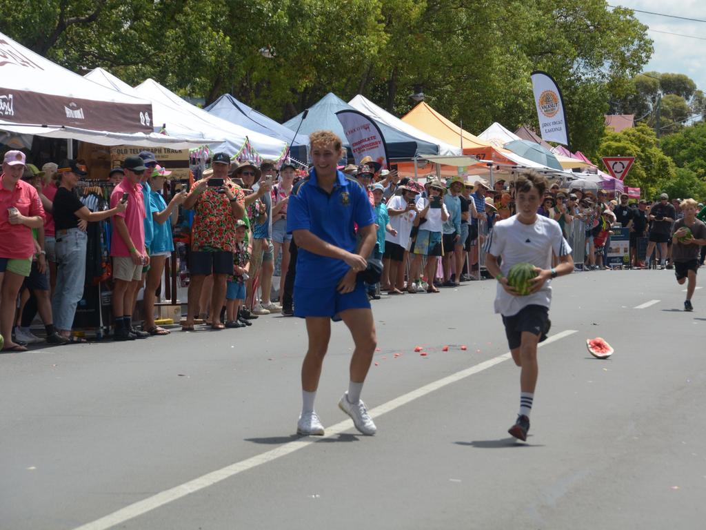 Melon Fest Dash for Cash