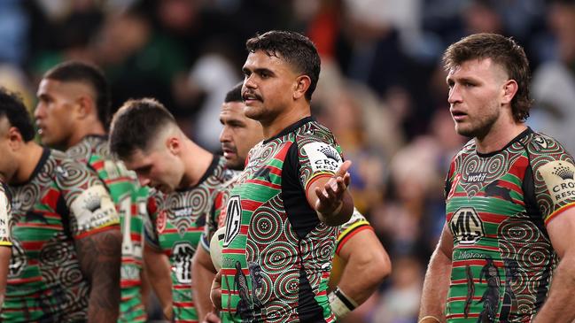 SYDNEY, AUSTRALIA - MAY 19: Latrell Mitchell of the Rabbitohs and team mates look dejected after an Eels try during the round 12 NRL match between South Sydney Rabbitohs and Parramatta Eels at Allianz Stadium on May 19, 2023 in Sydney, Australia. (Photo by Cameron Spencer/Getty Images)