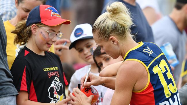 Fans will not be permitted into Sunday’s game to see Erin Phillips and the Adelaide Crows play. Picture: AAP Image/David Mariuz