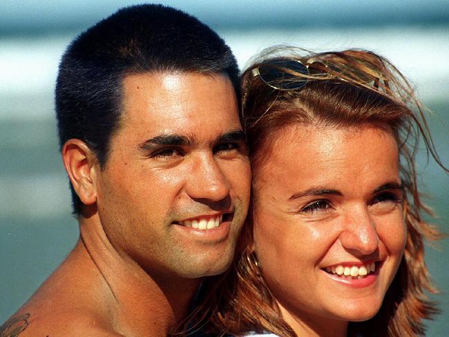 Hawaiian surfer John Shimooka with Australian wife Lisa in Sydney for Cleanwater Classic at Freshwater Beach.      Sport / Swimming / Surfing / Head / Family