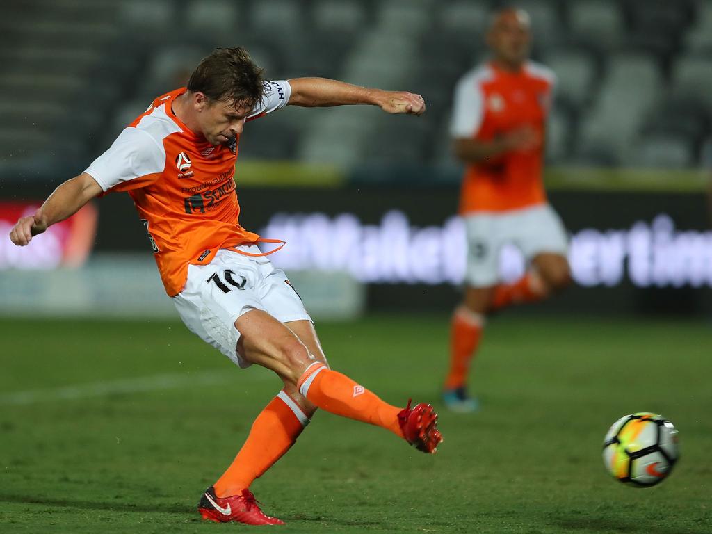 Brett Holman Retirement, Brisbane Roar Star Fighting On But Admits His ...