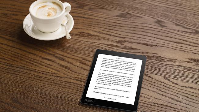 Kobo's new e-book reader, the Kobo Aura One, features a significantly larger screen and waterproof body.