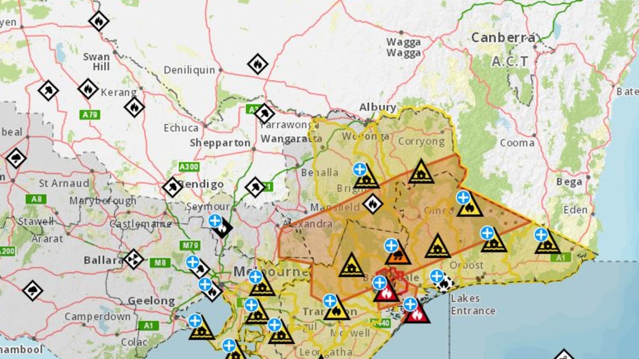 ‘Leave now’: Bushfire emergency enacted