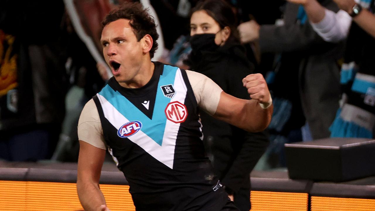 Davies believes Steve Motlop has plenty of good footy ahead of him. Picture: Getty Images