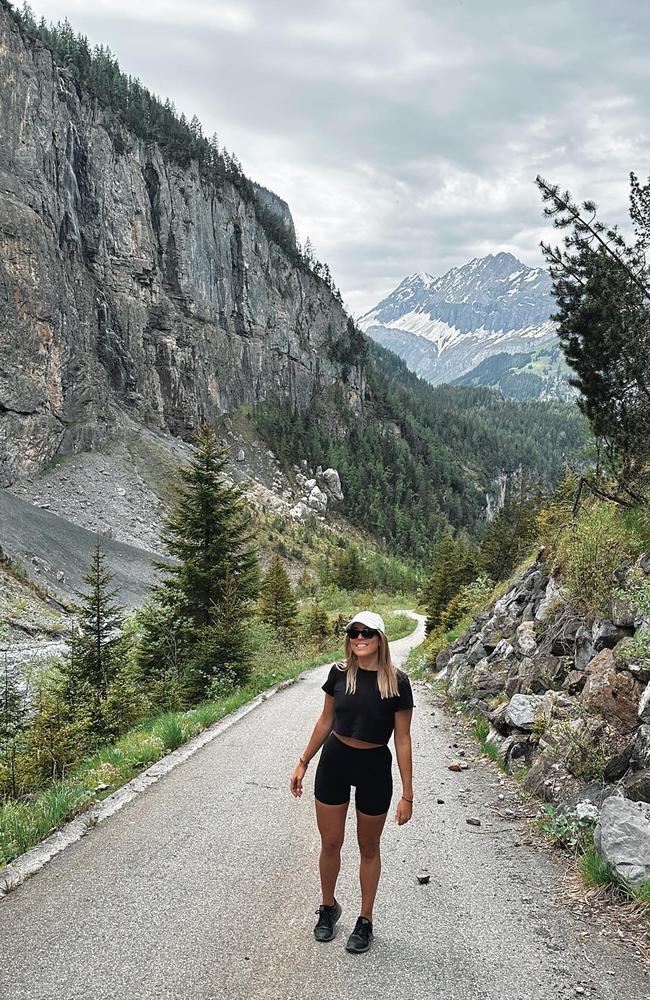 They had just finished a hike in Oeschinen Lake in Switzerland and were on their way to a town near Zurich when Siri directed them onto the train car.