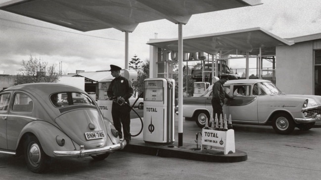 A Melbourne service station in 1961, when you could get actual service. Picture: State Library of Victoria