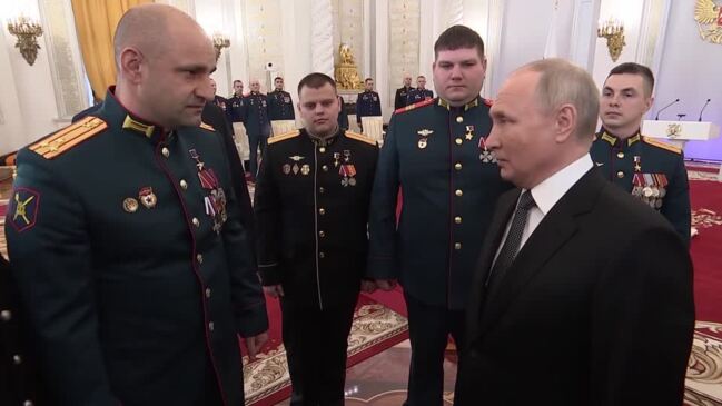 Putin tells soldiers: I will run for president again