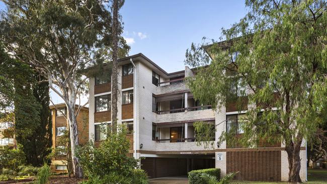 No. 11/20 Tranmere St, Drummoyne, sold after only one inspection.