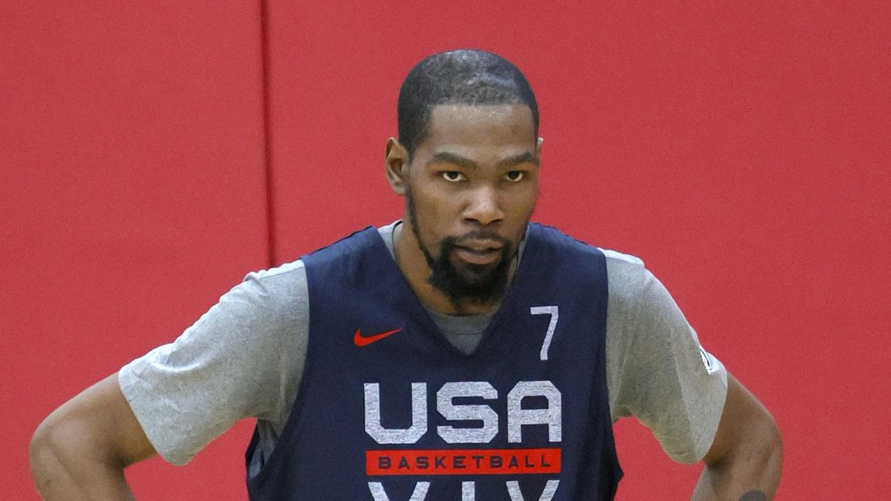 LAS VEGAS, NEVADA - JULY 06: Kevin Durant #7 of the 2021 USA Basketball Men's National Team attends a practice at the Mendenhall Center at UNLV as the team gets ready for the Tokyo Olympics on July 6, 2021 in Las Vegas, Nevada. (Photo by Ethan Miller/Getty Images)