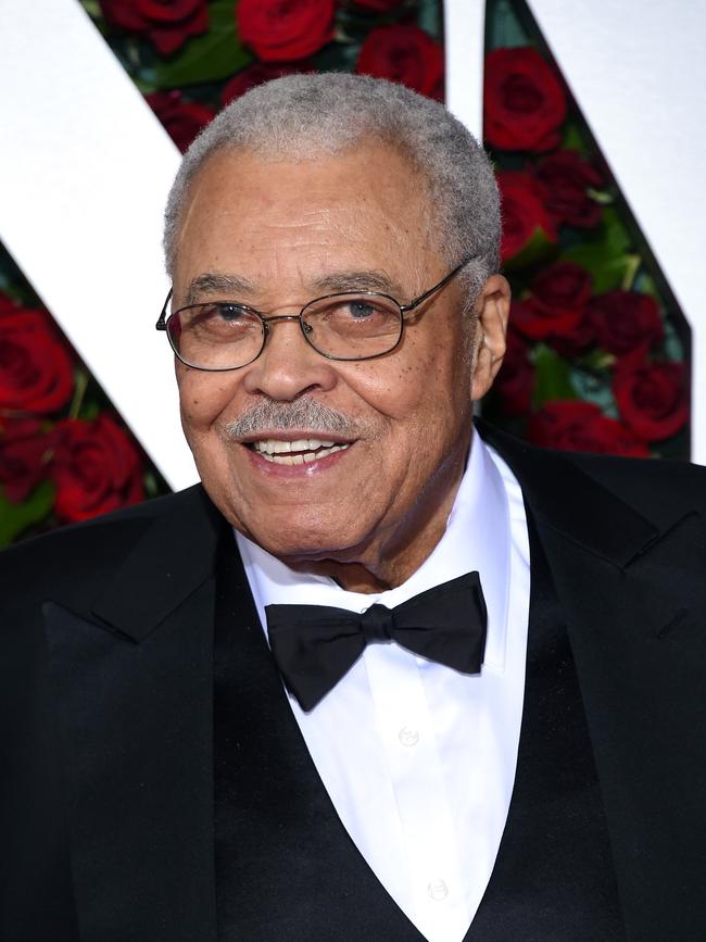 <a capiid="3c6e3df15521cd1cefceea60f0f08ef3" class="capi-link">James Earl Jones.</a>