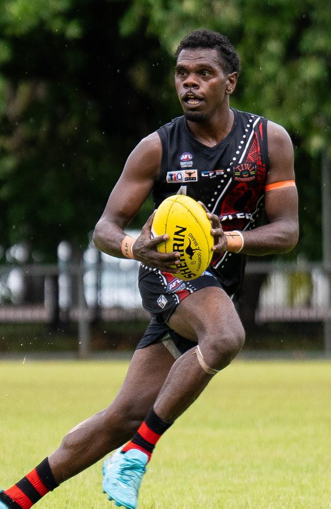 Kurt Dunn playing for the Tiwi Bombers in the 2024-25 NTFL season. Picture: Jack Riddiford / AFLNT Media