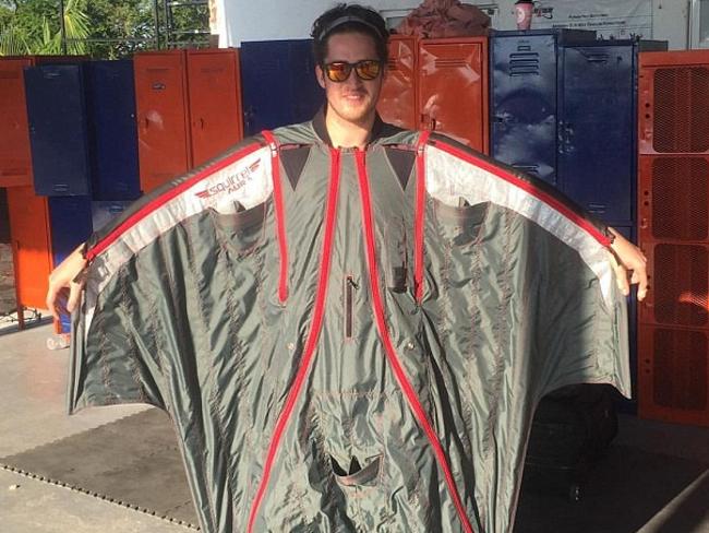 Sebastian Leal intends to continue his love for skydiving even if handicapped. Picture: Sebastian Leal Buffington / Facebook