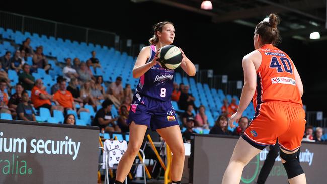 Brook looks further afield against the Sydney University Flames in Cairns. Picture: Chris Hyde/Getty Images.