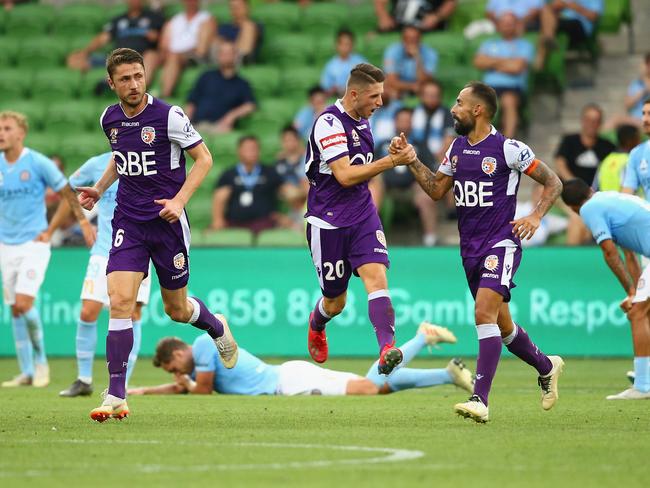 MELBOURNE, AUSTRALIA - MARCH 03:  Diego Castro of the Glory celebrates after scoring late during the round 21 A-League match between Melbourne City and the Perth Glory at AAMI Park on March 3, 2019 in Melbourne, Australia.  (Photo by Mike Owen/Getty Images)