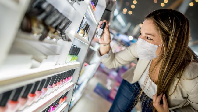 Shoppers didn't let lockdowns or home isolation stop them from buying cosmetics and skincare to help Estee Launder book booming sales in Australia and take market share from rival brands.