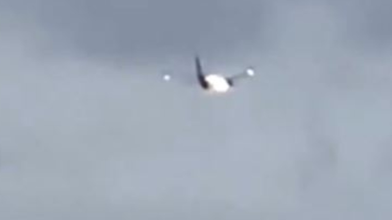 The United Airlines plane was forced to make an emergency landing after smoke was seen coming off of it. Picture: KABC